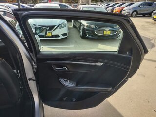 2017 Chevrolet Impala 1LT — photo 12