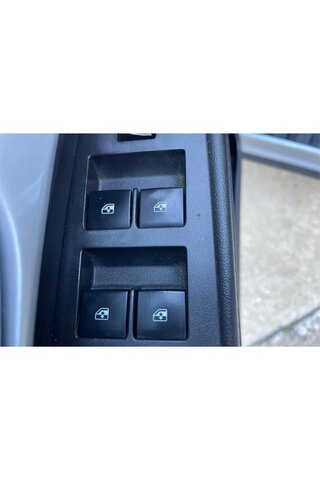 2014 Chevrolet Equinox LS — photo 27