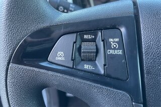 2014 Chevrolet Equinox LS — photo 25