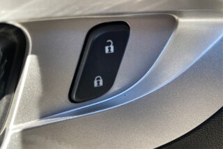 2016 Chevrolet Equinox LT — photo 30