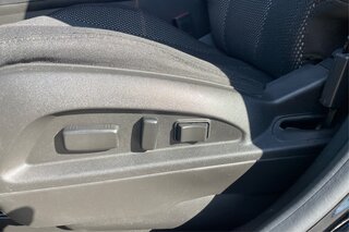2016 Chevrolet Equinox LT — photo 21