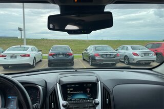 2017 Chevrolet Equinox Premier — photo 17
