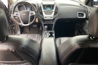 2017 Chevrolet Equinox Premier — photo 16