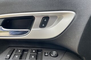 2017 Chevrolet Equinox Premier — photo 30