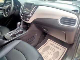 2019 Chevrolet Equinox LS — photo 20