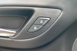 2019 Chevrolet Equinox LT — photo 29