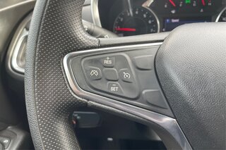 2019 Chevrolet Equinox LT — photo 26