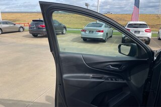 2019 Chevrolet Equinox LT — photo 21