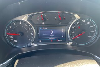 2020 Chevrolet Equinox LT — photo 17