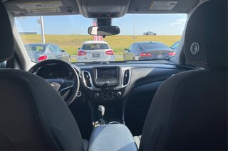 2020 Chevrolet Equinox LT — photo 22