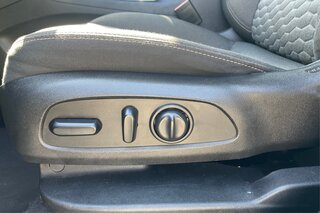 2020 Chevrolet Equinox LT — photo 20
