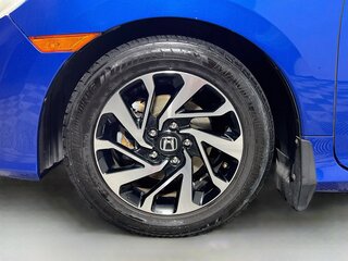 2017 Honda Civic LX — photo 11
