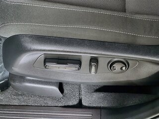 2026 Honda CR-V EX — photo 13