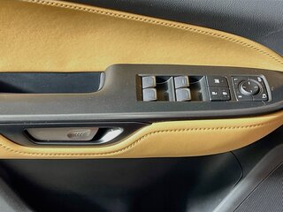 2025 Lexus NX 250 — photo 14