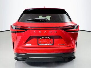 2025 Lexus NX 250 — photo 4