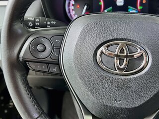 2025 Toyota Rav4 XLE Premium — photo 16