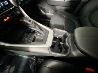 2025 Toyota Rav4 XLE Premium — photo 22