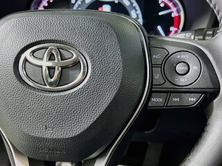 2025 Toyota Rav4 XLE Premium — photo 16