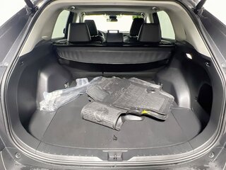 2025 Toyota Rav4 XLE Premium — photo 31
