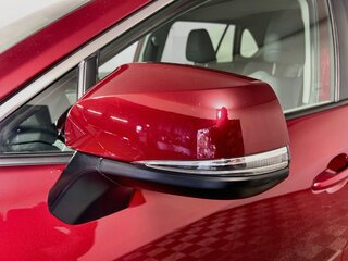 2025 Toyota Rav4 XLE Premium — photo 10