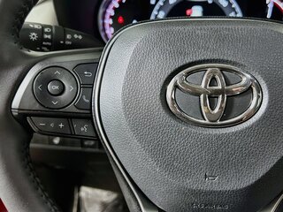 2025 Toyota Rav4 XLE Premium — photo 16