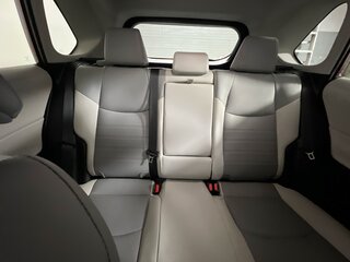 2025 Toyota Rav4 XLE Premium — photo 30