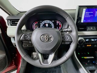 2025 Toyota Rav4 XLE Premium — photo 15