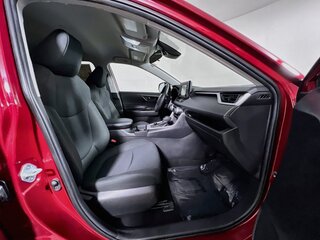2021 Toyota Rav4 LE — photo 28