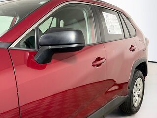 2021 Toyota Rav4 LE — photo 10