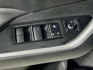2025 Toyota Rav4 LE — photo 14