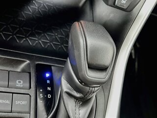 2025 Toyota Rav4 LE — photo 20