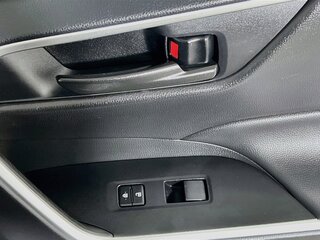 2025 Toyota Rav4 LE — photo 28