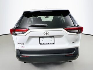 2025 Toyota Rav4 LE — photo 4