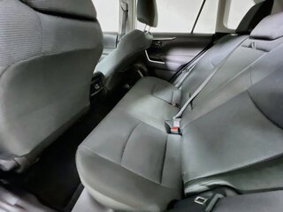2025 Toyota Rav4 LE — photo 25