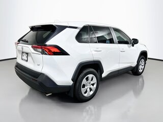 2025 Toyota Rav4 LE — photo 3