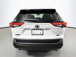 2024 Toyota Rav4 XLE — photo 4