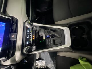 2024 Toyota Rav4 XLE — photo 22