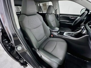 2024 Toyota Rav4 XLE — photo 28