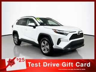 2025 Toyota Rav4 XLE — photo 1