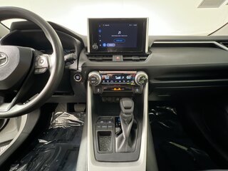 2025 Toyota Rav4 XLE — photo 22