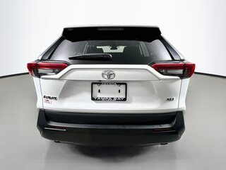 2025 Toyota Rav4 XLE — photo 4