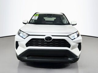 2025 Toyota Rav4 XLE — photo 8