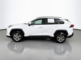 2025 Toyota Rav4 XLE — photo 6