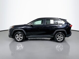 2025 Toyota Rav4 XLE — photo 5