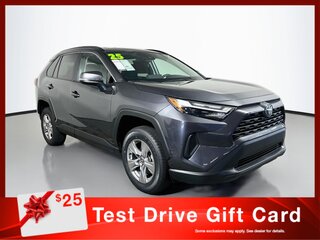 2025 Toyota Rav4 XLE — photo 1