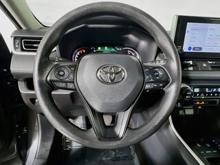 2025 Toyota Rav4 XLE — photo 15
