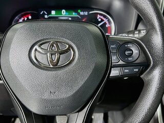2025 Toyota Rav4 XLE — photo 17