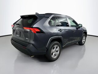 2025 Toyota Rav4 XLE — photo 3