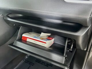 2025 Toyota Rav4 XLE — photo 32