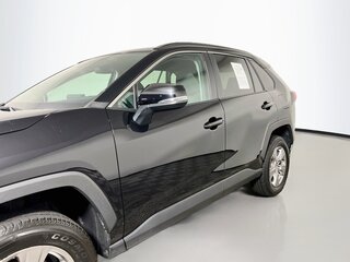 2025 Toyota Rav4 XLE — photo 10